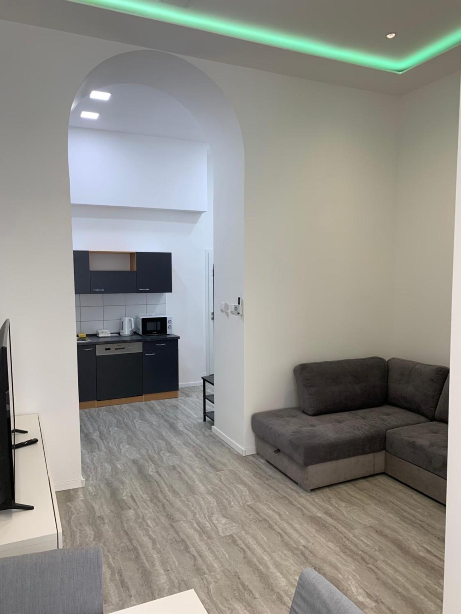 Standard Apartment บูดาเปสต์ ภายนอก รูปภาพ